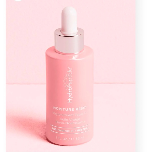 HydroPeptide Moisture Reset Phytonutrient Facial Oil - Picture 3 of 3